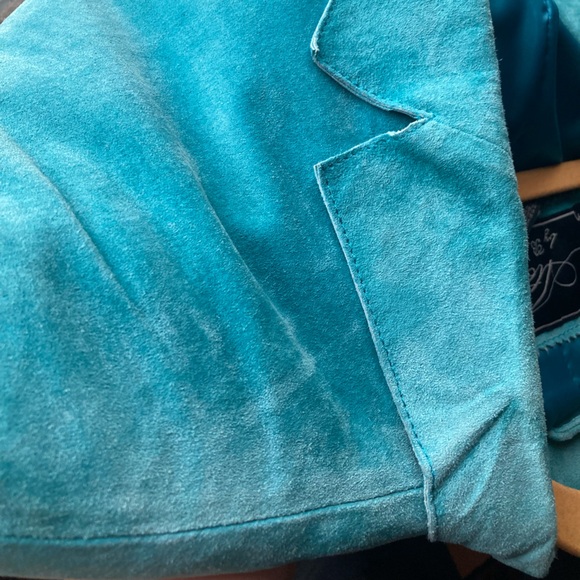 Vintage Suede Jacket - Picture 12 of 13